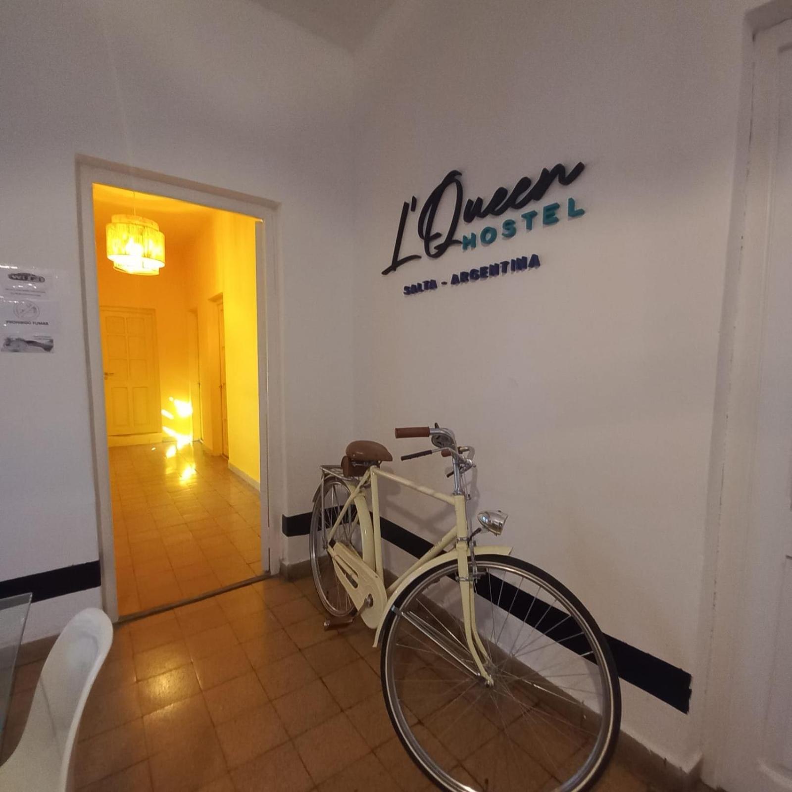 Hostel Lqueen 1 萨尔塔 外观 照片