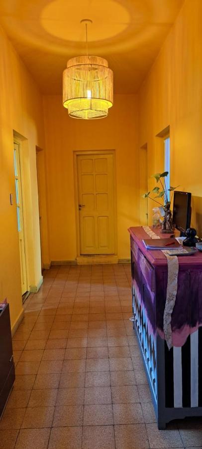 Hostel Lqueen 1 萨尔塔 外观 照片